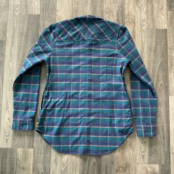 Burton Blitz Dry Ride Flannel Shirt
Snap
Women’s MEDIUM
Green Purple - Picture 8 of 11